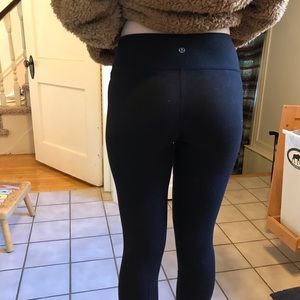 Black lululemon leggings